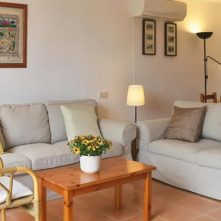 Apartamento Platja D'aro, 3 Dormitorios, 6 Personas - Es-329-20 Apartment *
